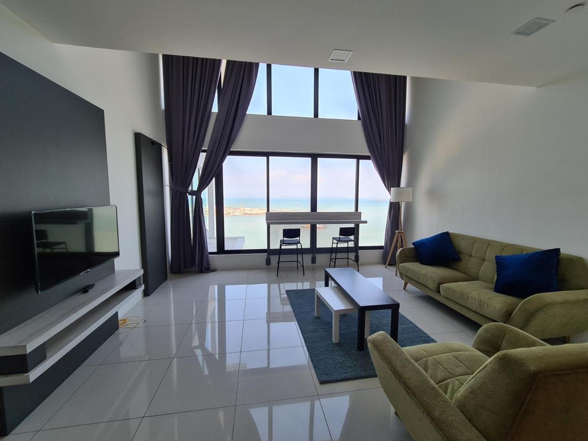 Sunrise Gurney Premium Executive City/Seafront Suite - Penang Джорджтаун Экстерьер фото